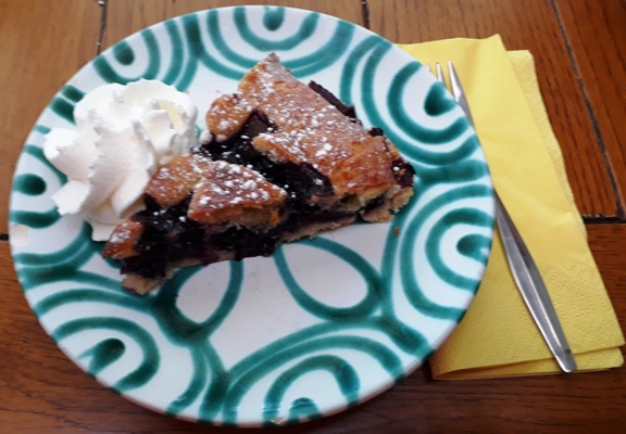 Heidelbeer Pie Tortenstück