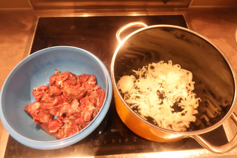 Hirschragout Zubereitung 1