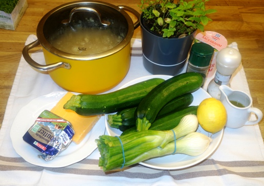 J.O.Dinner 27.10.17 Zutaten Zucchinisuppe