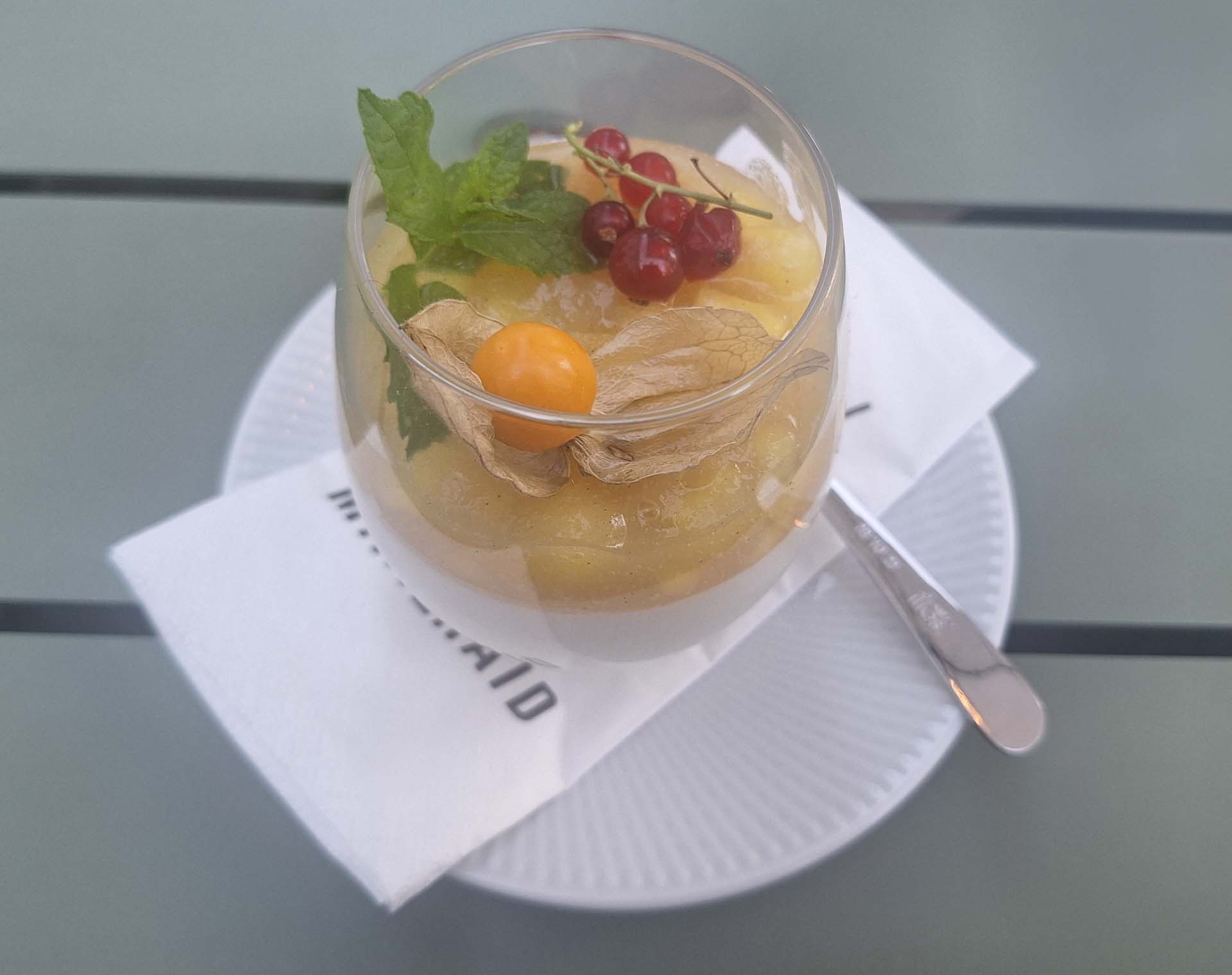 Pinacolada Dessert